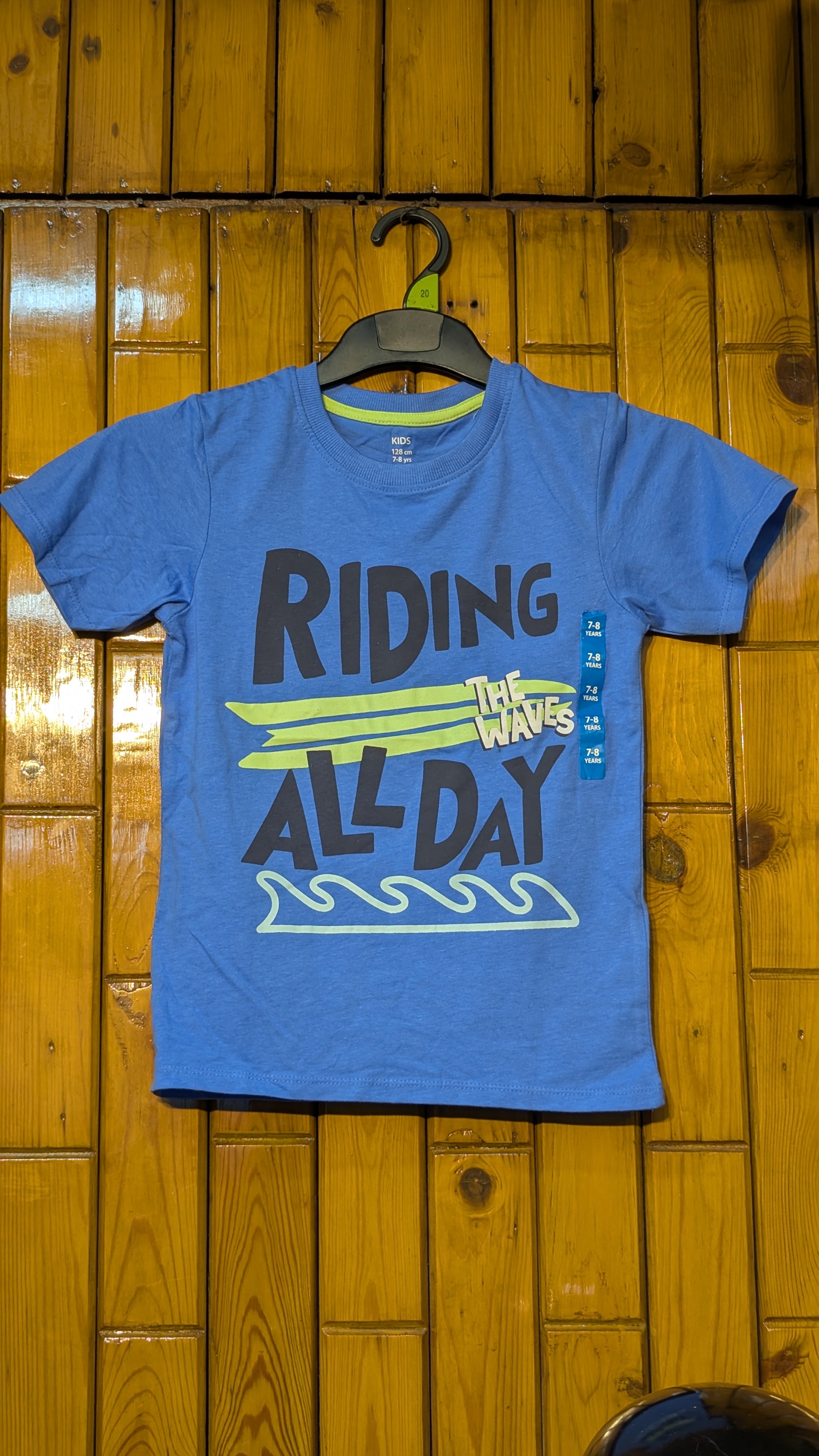 👕🔥 𝐂𝐡𝐢𝐥𝐝 𝐓-𝐒𝐡𝐢𝐫𝐭 – Stylish & Comfortable